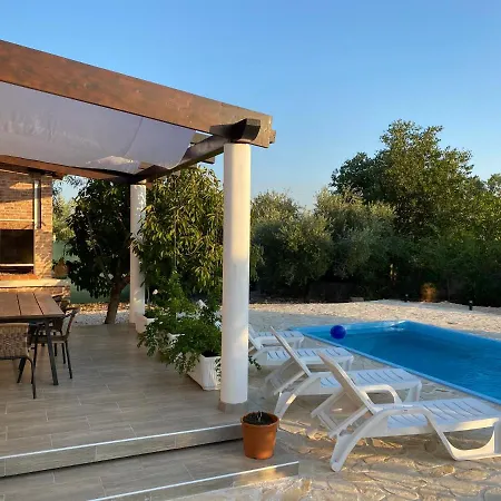 Villa Bubica- Cozy Holiday Home In Rural Area With Pool Stankovci  Exterior photo